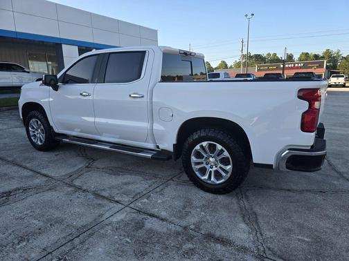 2025 Chevrolet Silverado 1500 LTZ