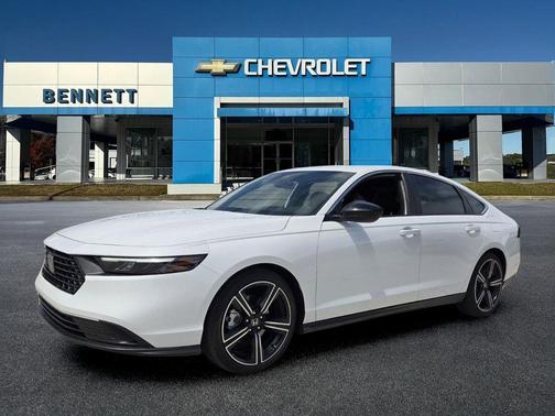White 2025 Honda Accord Hybrid Sport
