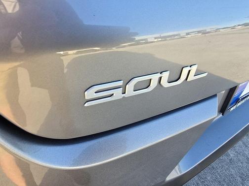 2024 Kia Soul EX