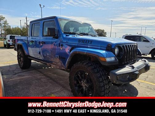 2023 Jeep Gladiator Sport