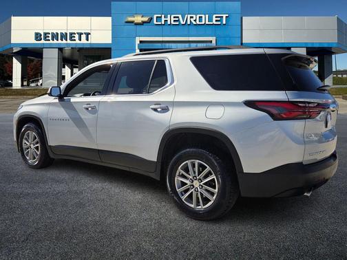 2022 Chevrolet Traverse LT Leather