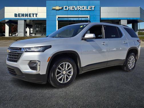 2022 Chevrolet Traverse LT Leather