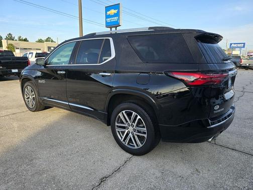 2023 Chevrolet Traverse High Country
