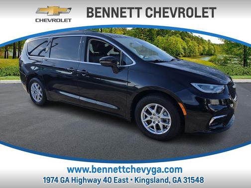 2022 Chrysler Pacifica Touring-L