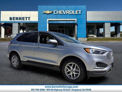 Silver Metallic 2024 Ford Edge SEL