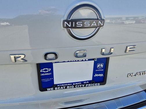 2023 Nissan Rogue Platinum