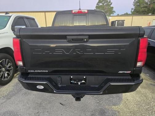 2025 Chevrolet Colorado ZR2