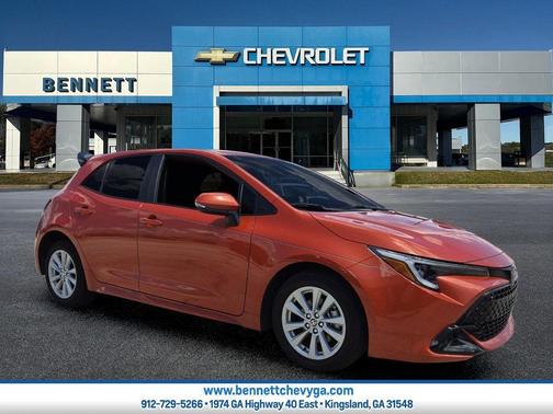 Inferno Red 2025 Toyota Corolla Hatchback SE