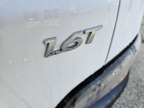 2022 Hyundai KONA Limited