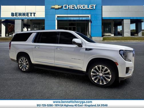 White Frost 2021 GMC Yukon XL Denali SUV