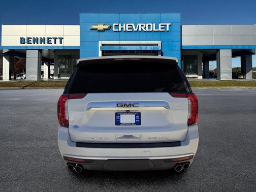 White Frost 2021 GMC Yukon XL Denali