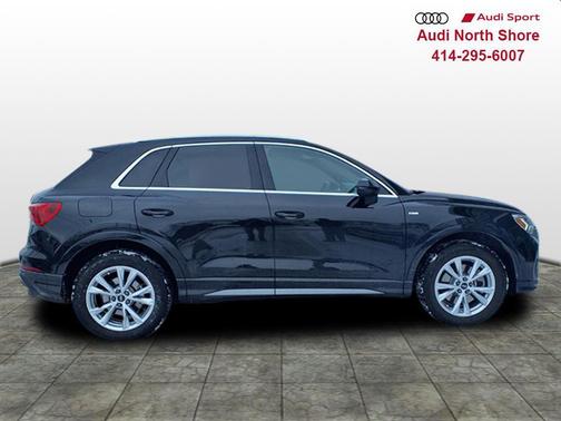 2023 Audi Q3 Premium 45 TFSI S line quattro Tiptronic