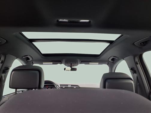 2023 Audi Q3 Premium 45 TFSI S line quattro Tiptronic