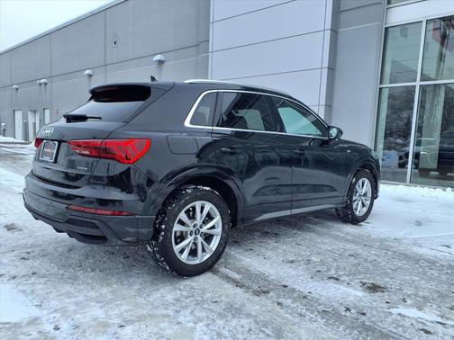 2023 Audi Q3 Premium 45 TFSI S line quattro Tiptronic