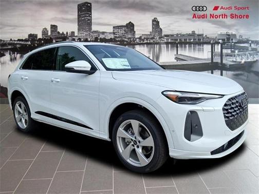 2025 Audi Q5 Premium Plus