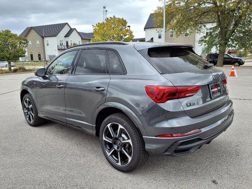 2025 Audi Q3 45 S line Premium Plus