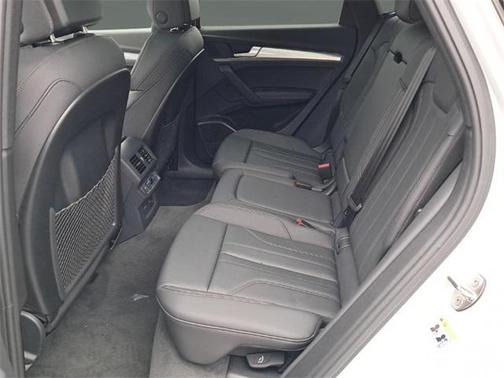 2025 Audi Q5 45 S line Premium Plus