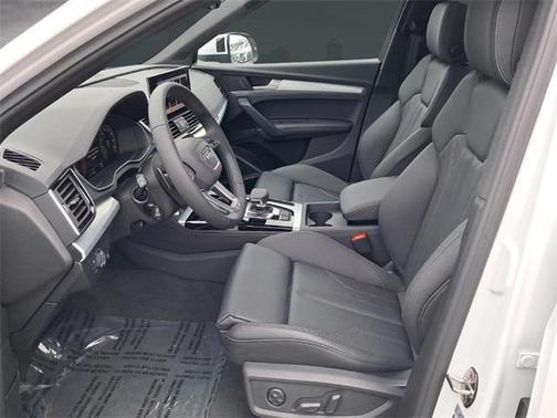 2025 Audi Q5 45 S line Premium Plus