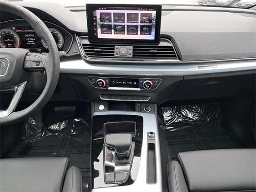 2025 Audi Q5 45 S line Premium Plus