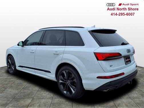2026 Audi Q7 55 Premium Plus