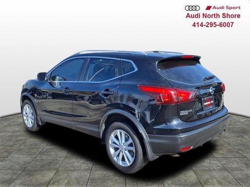 2017 Nissan Rogue Sport SV