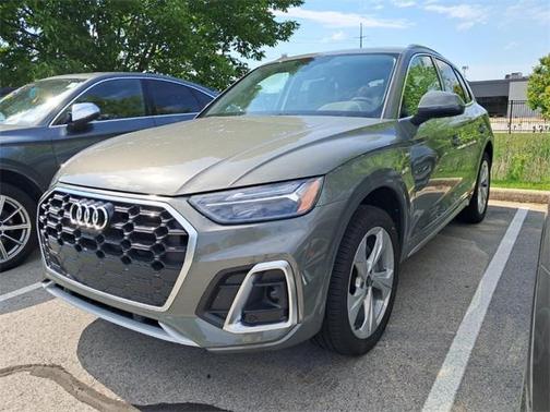 2025 Audi Q5 45 S line Premium Plus