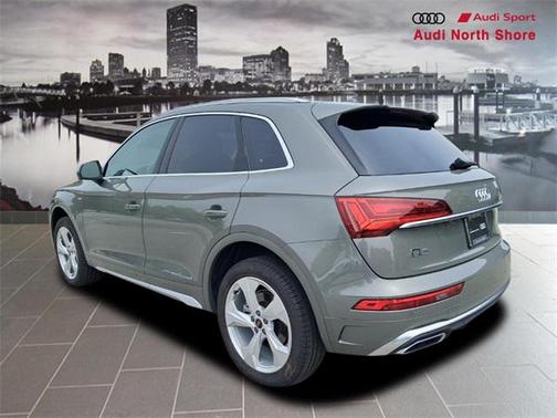 2025 Audi Q5 45 S line Premium Plus