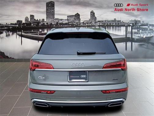 2025 Audi Q5 45 S line Premium Plus