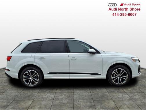 2026 Audi Q7 45 Premium