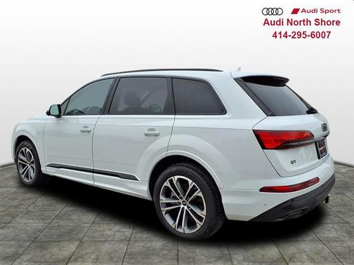 2026 Audi Q7 45 Premium