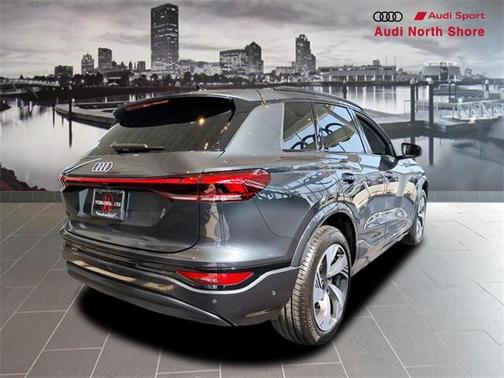 2025 Audi Q6 e-tron Premium Plus quattro