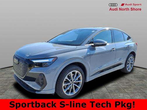 2022 Audi e-tron Premium Plus