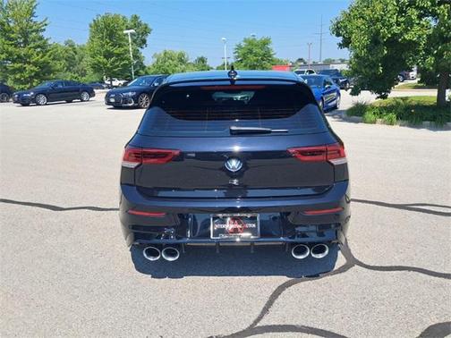 2023 Volkswagen Golf R 2.0T Manual