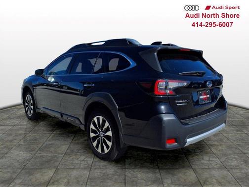 Crystal Black Silica 2024 Subaru Outback Touring XT