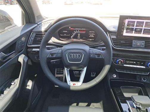 2025 Audi SQ5 3.0T Premium Plus