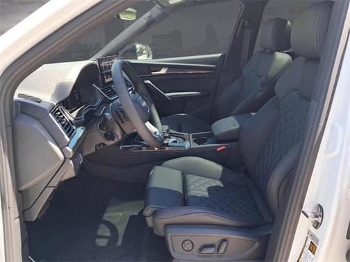 2025 Audi SQ5 3.0T Premium Plus