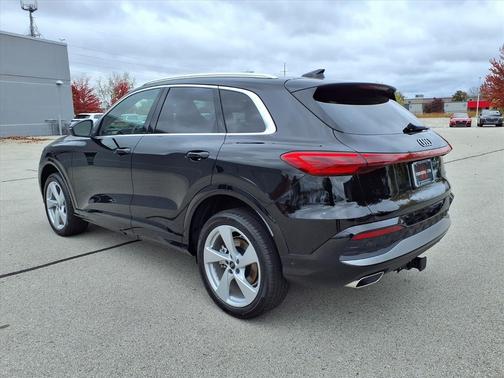 2025 Audi Q5 Premium Plus TFSI quattro S tronic