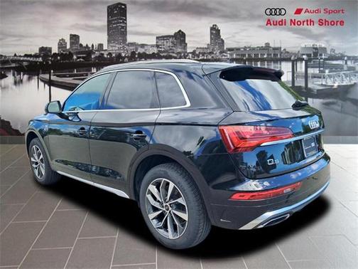 2025 Audi Q5 45 S line Premium Plus