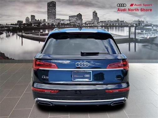 2025 Audi Q5 45 S line Premium Plus