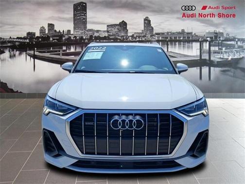 2024 Audi Q3 Premium 45 TFSI S line quattro Tiptronic