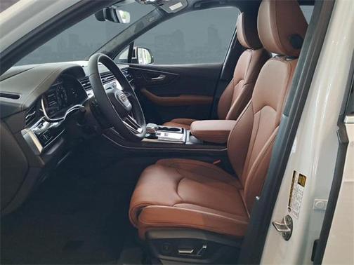 2025 Audi Q7 55 Prestige