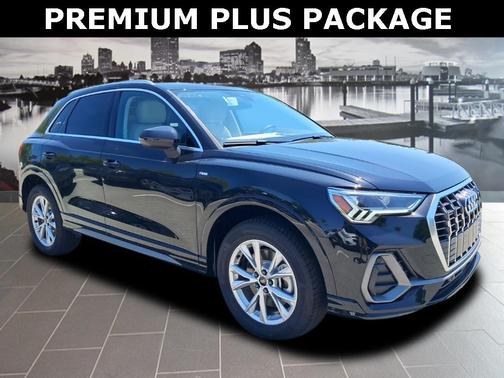2025 Audi Q3 45 S line Premium Plus