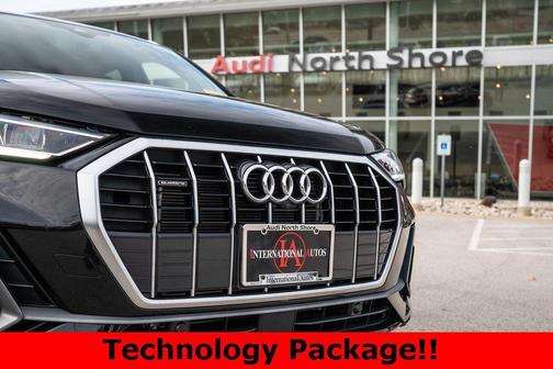 2023 Audi Q3 45 S line Premium Plus