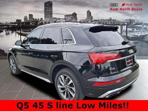2022 Audi Q5 45 S line Premium Plus