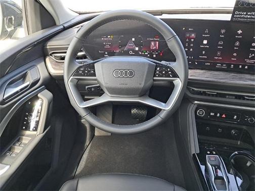 2025 Audi Q5 Premium