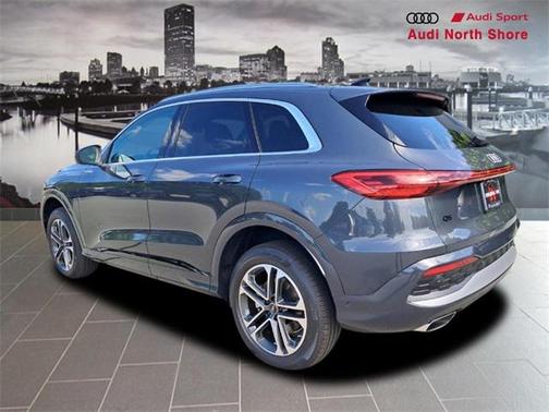 2025 Audi Q5 Premium