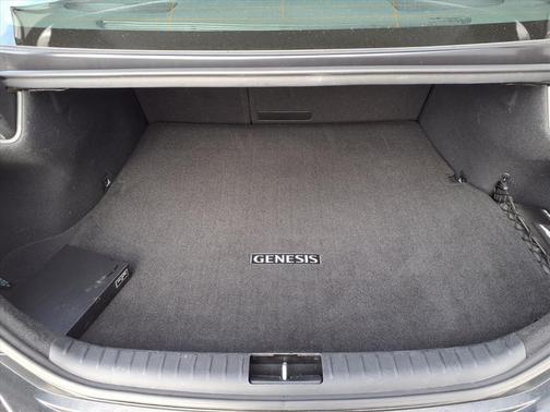 2024 Genesis G70 2.5T AWD