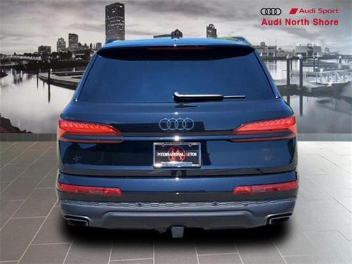 2025 Audi Q7 55 Premium Plus