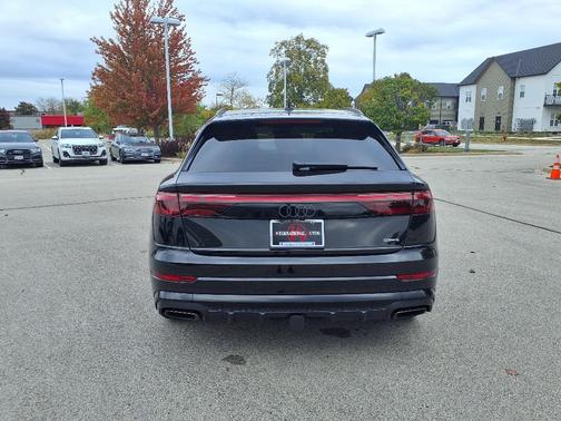 2026 Audi Q8 55 Premium Plus
