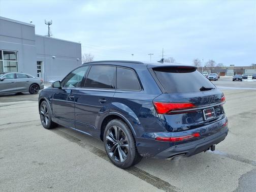 2026 Audi Q7 55 Premium Plus